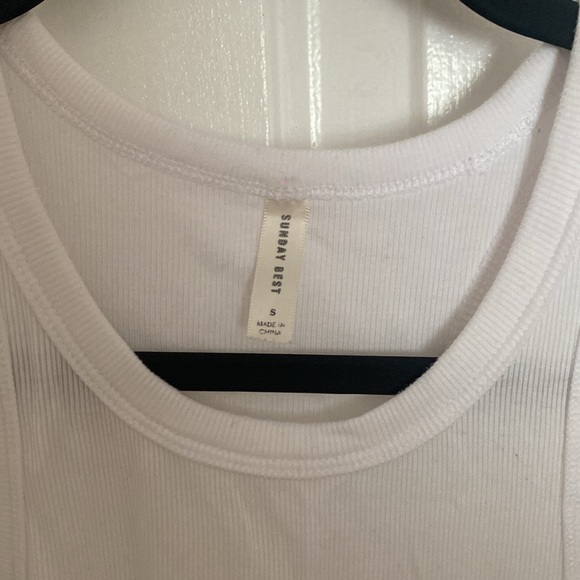 Aritzia Sunday Best tank top - Picture 2 of 4